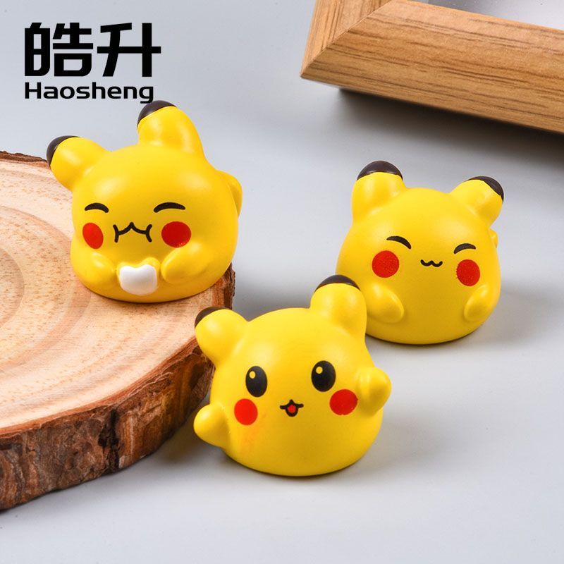12 statuette Pokémon in miniat - Car Accessories Dashboard recensione e prezzo