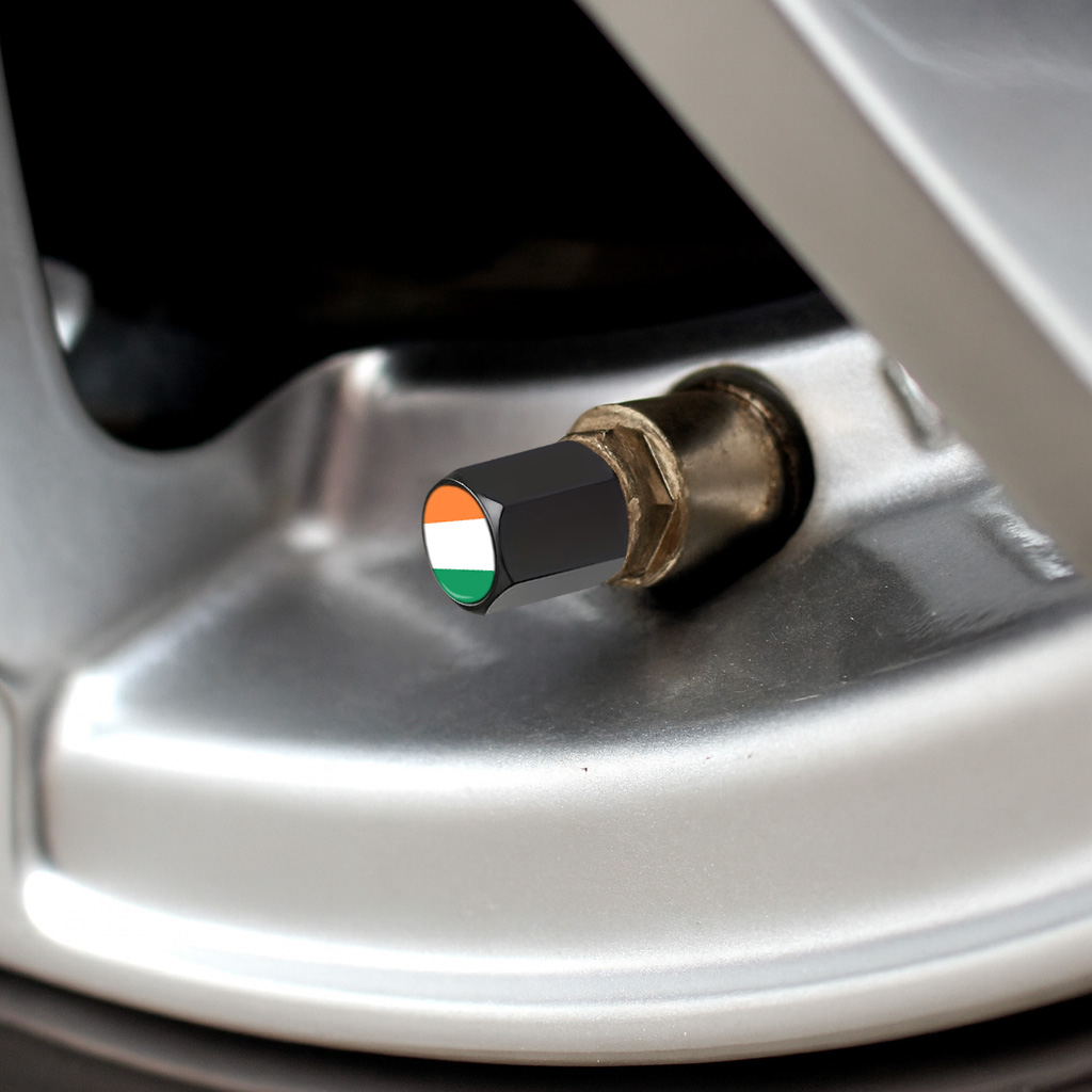 12 tappi per valvole con bandi - Car Accessories Ireland recensione e prezzo